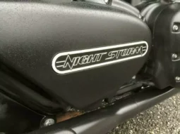 
										2015 Triumph Thunderbird Nightstorm Special Edition full									